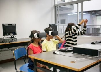 Virtual Reality (VR) dalam Pendidikan Dimensi Baru dalam Pembelajaran