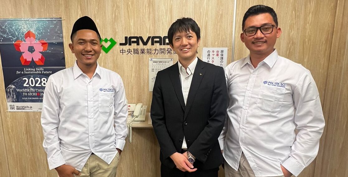 Politeknik SCI Melakukan Kunjungan Industri ke JAVADA di Jepang