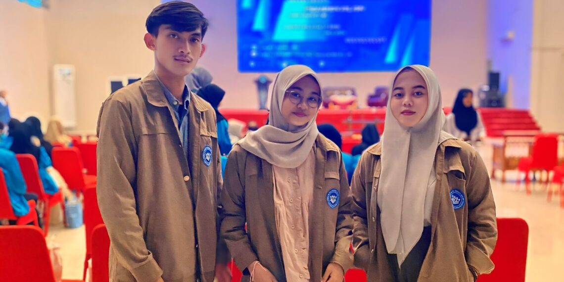 Tiga Mahasiswa Poltek SCI Lolos Program MBKM di PT Tekad Digital Indonesia