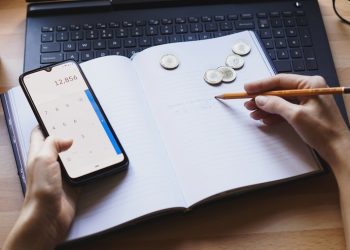 Cara Menghadapi Teman yang Sering Nyontek dalam Ujian