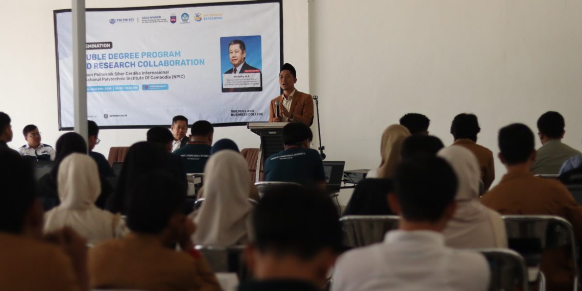 Mahasiswa Poltek SCI Antusias Sambut Program Double Degree
