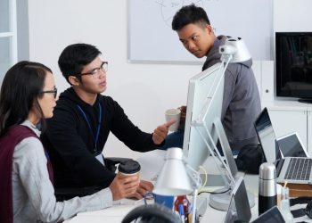 Cara Menggunakan AI dan Teknologi untuk Membantu Perkuliahan