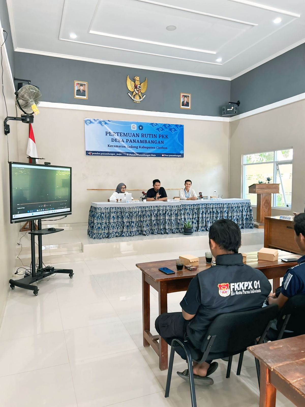 Mahasiswa PPEM Poltek SCI Bekali Petani Milenial