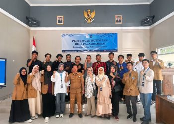 Mahasiswa PPEM Poltek SCI Bekali Petani Milenial dengan Pelatihan Digital Marketing di Desa Panambangan