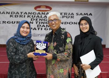 Poltek SCI Teken MoU dengan KBRI Kuala Lumpur: Buka Peluang KKN Mahasiswa di Malaysia