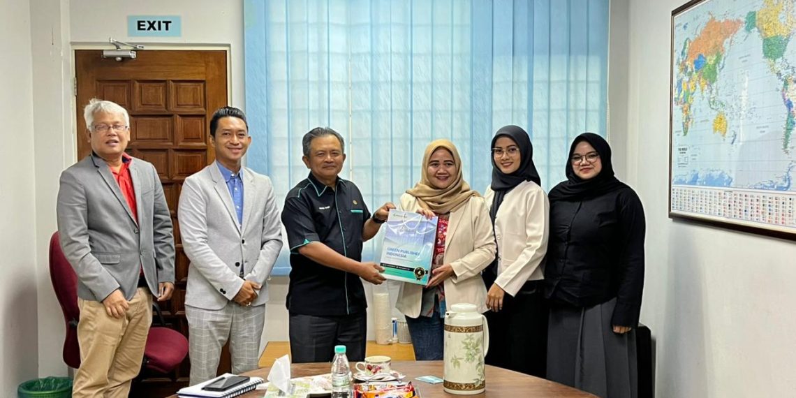 Poltek SCI Perluas Jejaring Internasional Melalui Kunjungan ke International Islamic University Malaysia (IIUM)