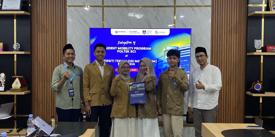 4 Mahasiswa Poltek SCI Siap Ikuti Students Mobility Program ke UiTM Malaysia