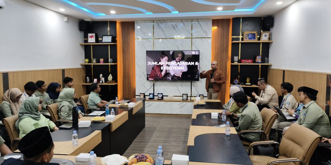 Poltek SCI Gelar Kuliah Umum Series 3 Wujudkan Agility Perguruan Tinggi di Era VUCA