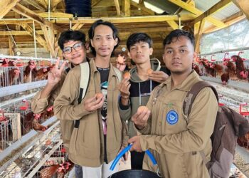 Mahasiswa Politeknik SCI Dorong Ketahanan Pangan Desa Paniis melalui Program PRISMA