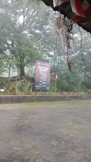 Mahasiswa Poltek SCI Eksplor Wisata Ciremai via Linggasana