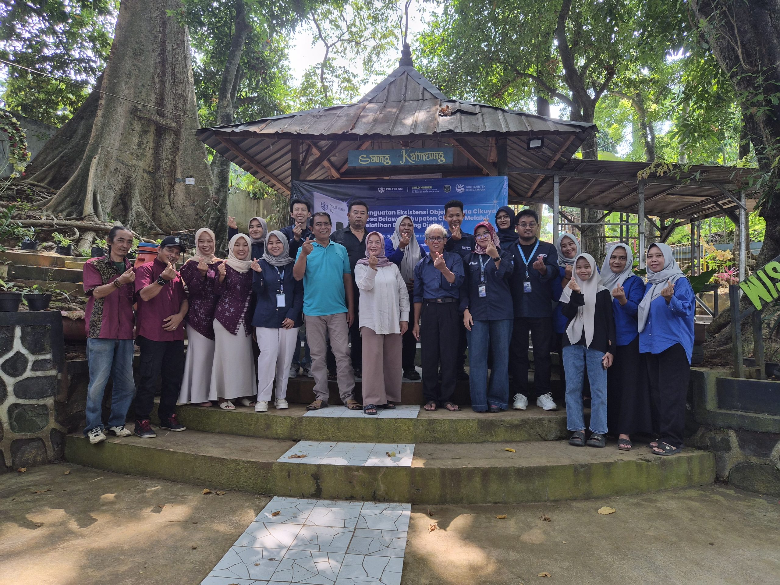 PKM PPEM Penguatan Eksistensi Objek Wisata Cikuya Desa Belawa Kabupaten Cirebon Melalui Pelatihan Branding Digital.