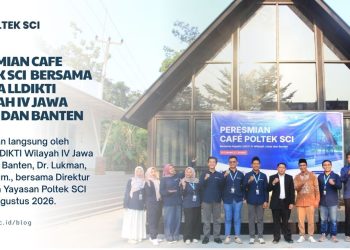 Kepala LLDIKTI Wilayah IV Resmikan Cafe Poltek SCI, Jadi Ruang Baru bagi Sivitas Akademika