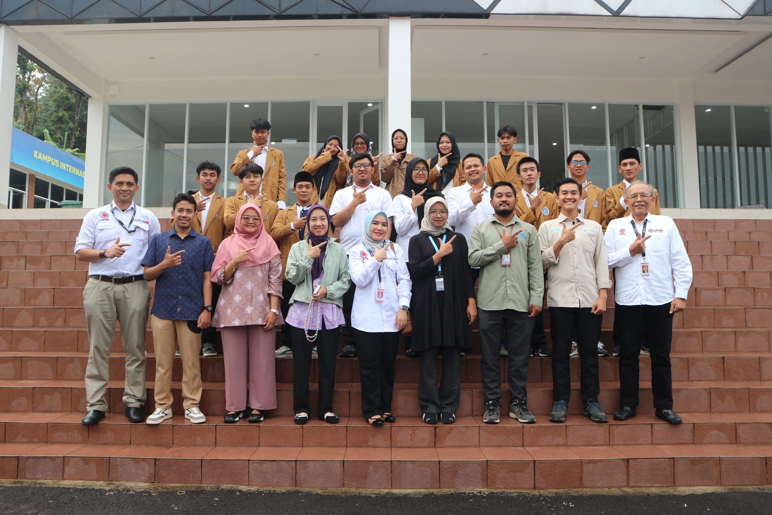 13 Certificate Guarantee